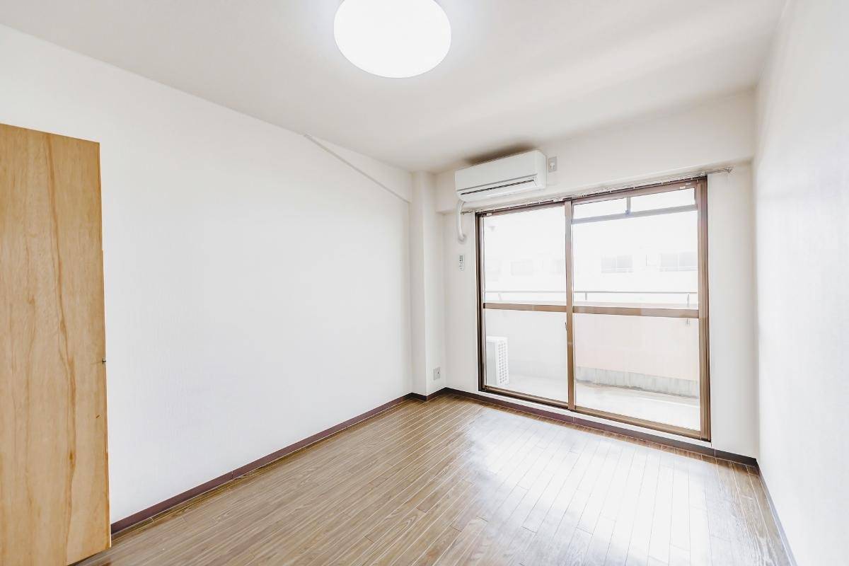 不動産売却時にエアコンは撤去か残置か？買主トラブルと注意点